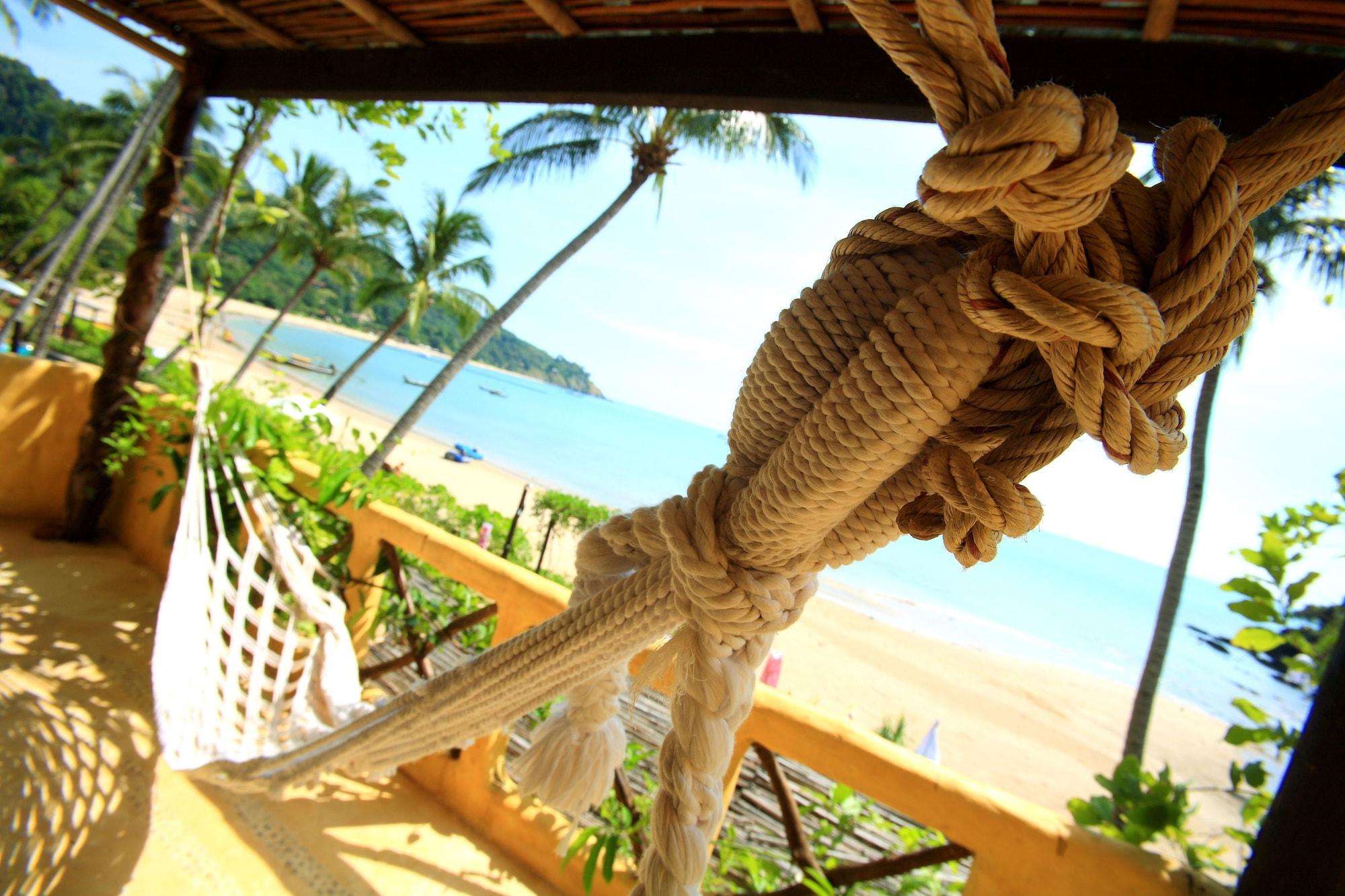 Vacation Village Phra Nang Lanta - Sha Extra Plus Koh Lanta Bagian luar foto