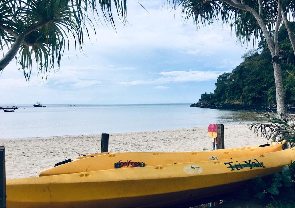 Vacation Village Phra Nang Lanta - Sha Extra Plus Koh Lanta Bagian luar foto